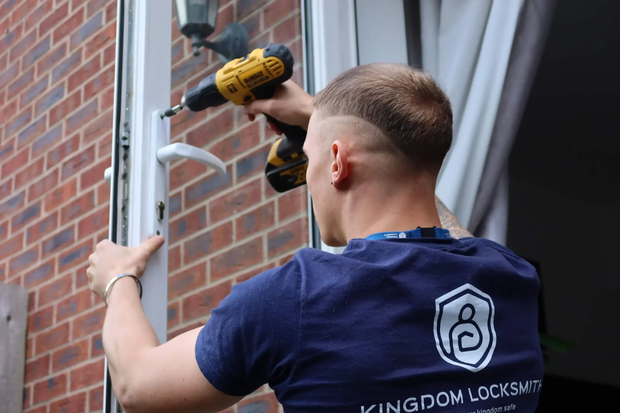 Fitting a replacement euro cylinder in a uPVC door