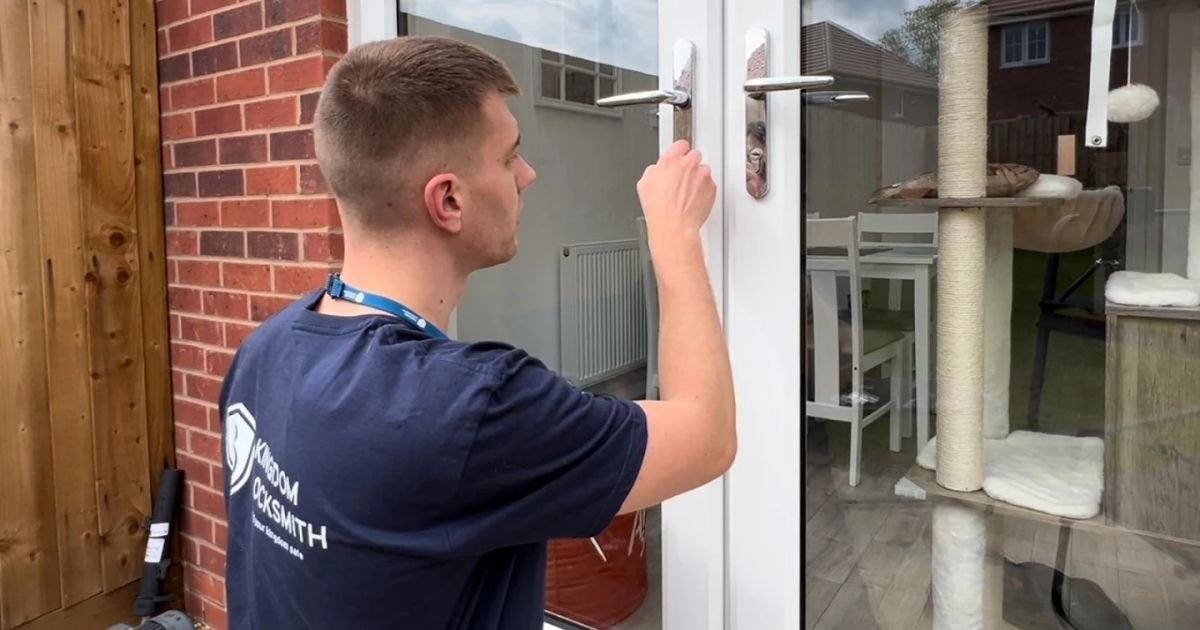 Hire Professional Locksmith UK