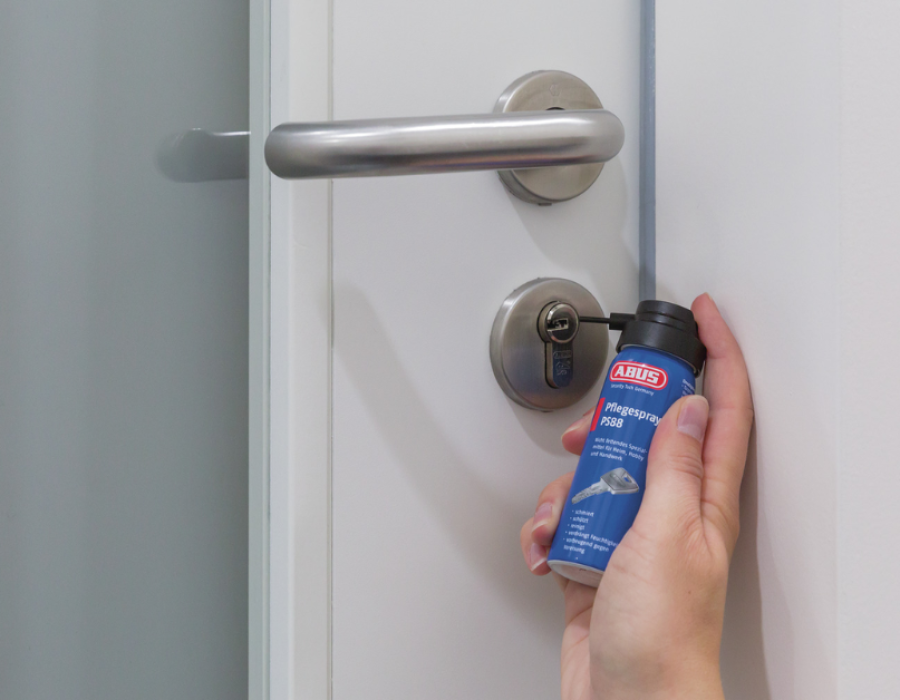 can you use silicone lubricant on door locks