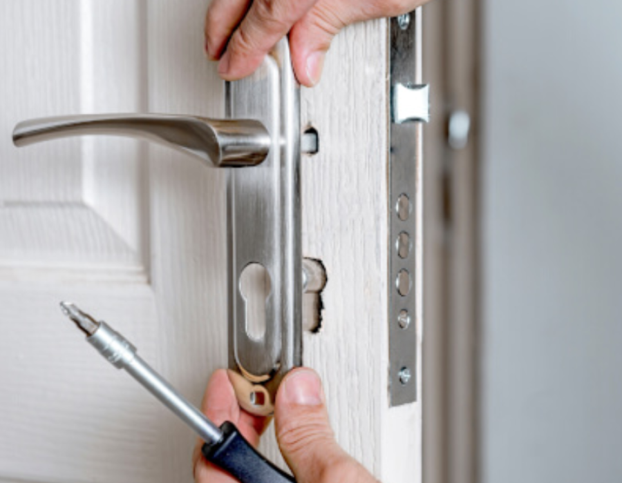 how to adjust multipoint door lock